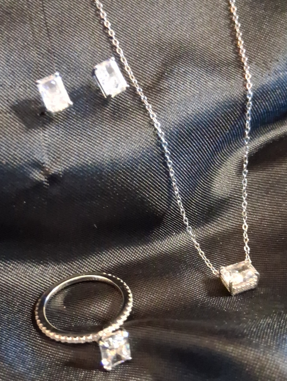 925 Sterling Silver Cubic Zirconia Necklace, Ring Sz 8 & Stud Earrings Set.